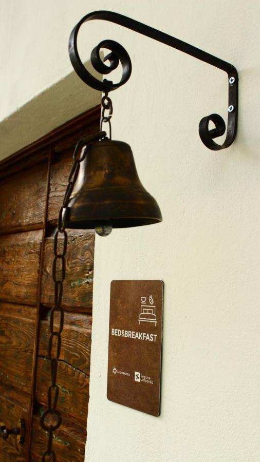 Il Casolare Del Medio Olona Bed & Breakfast Fagnano Olona Bagian luar foto