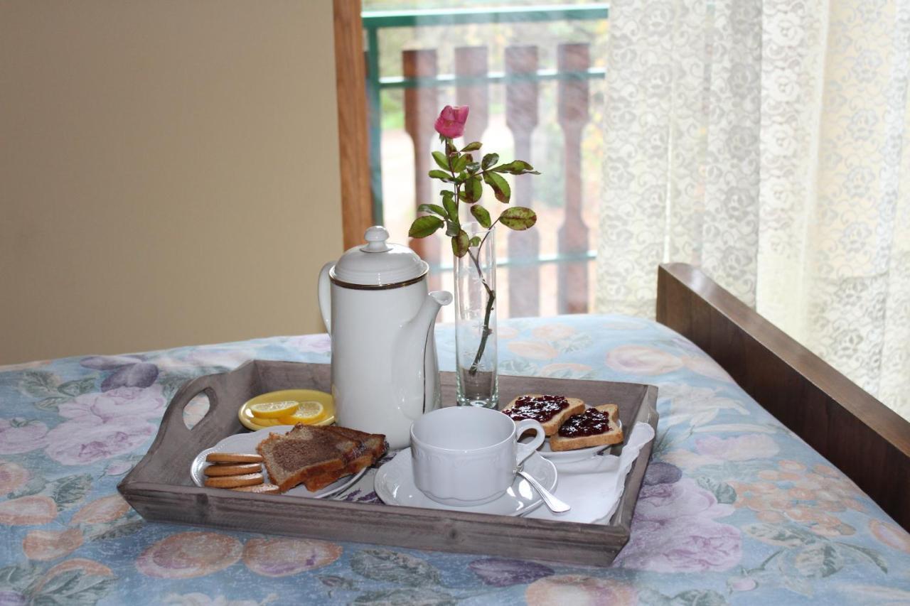 Il Casolare Del Medio Olona Bed & Breakfast Fagnano Olona Bagian luar foto