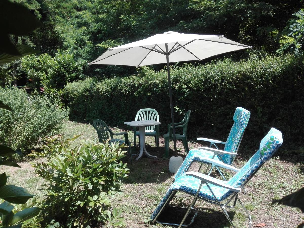 Il Casolare Del Medio Olona Bed & Breakfast Fagnano Olona Bagian luar foto