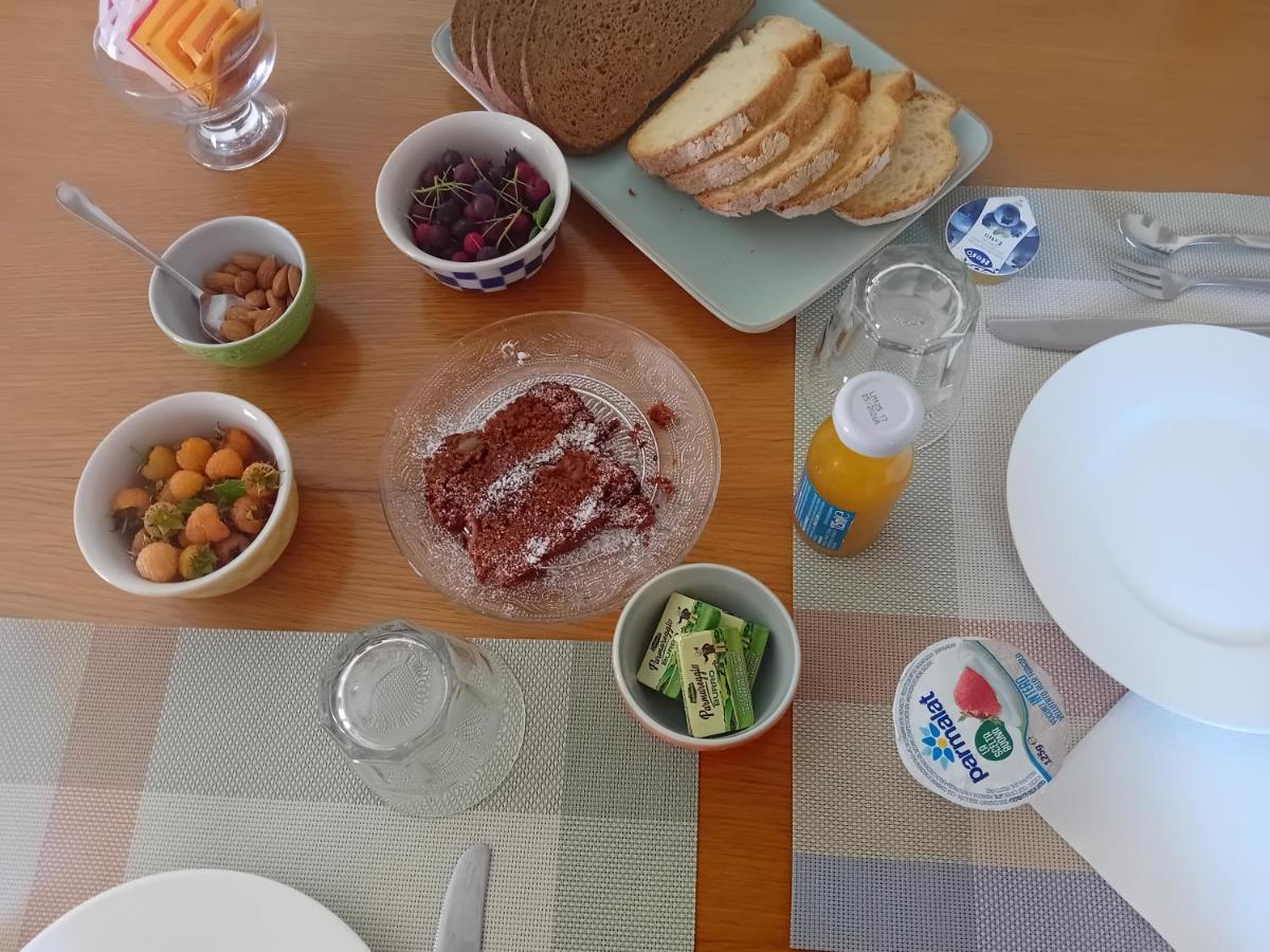 Il Casolare Del Medio Olona Bed & Breakfast Fagnano Olona Bagian luar foto
